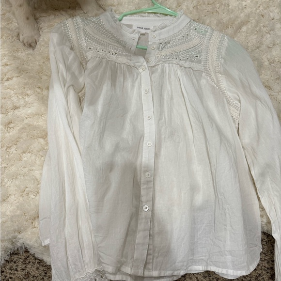 Dear John White blouse - Picture 2 of 2